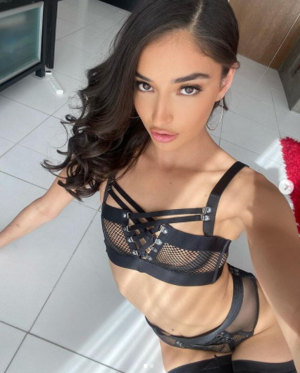 Emily Willis Onlyfans Gallery Leaked 2021
