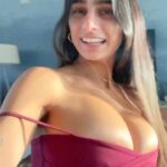 Mia Khalifa Big Tits Close Up Teasing Video Leaked